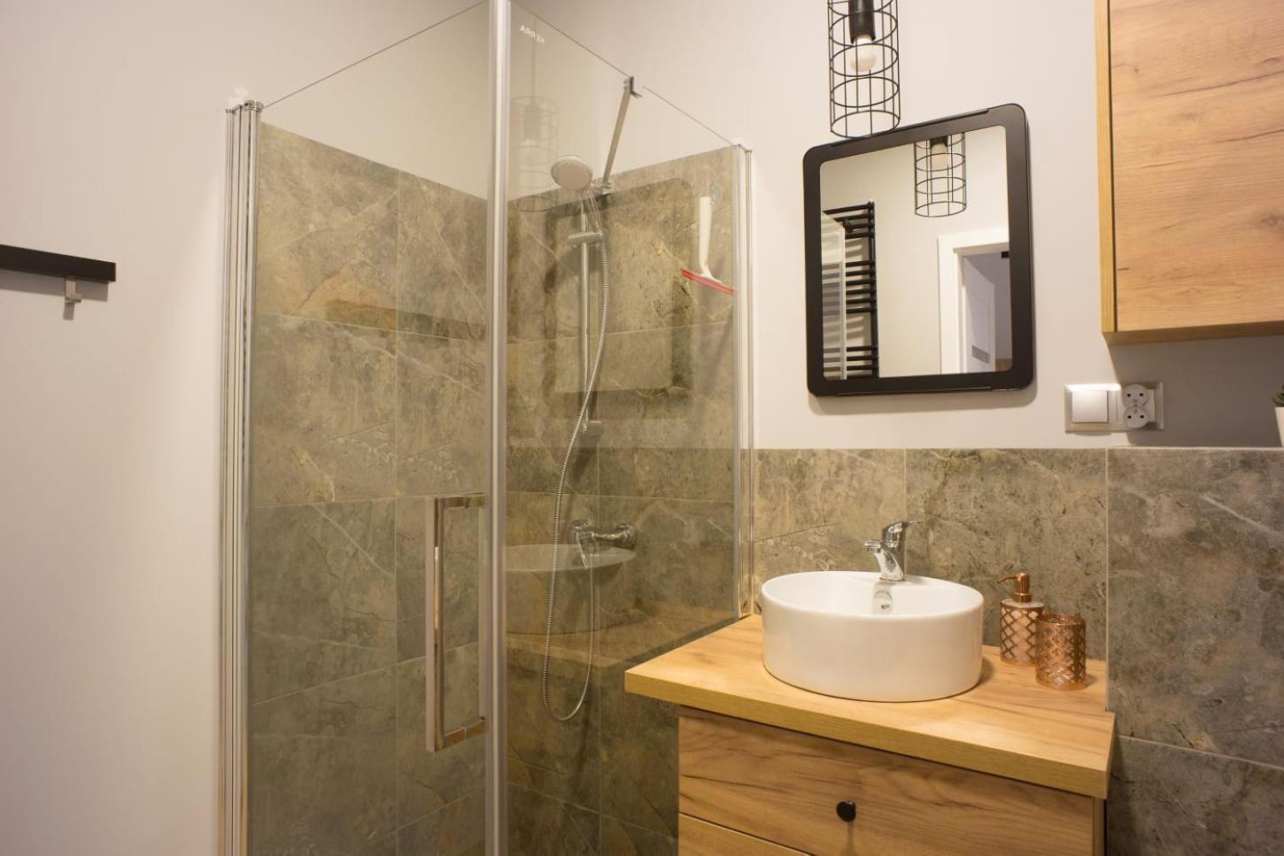 Apartament Na Piernikowym Z Miejscem Postojowym Torun Bagian luar foto